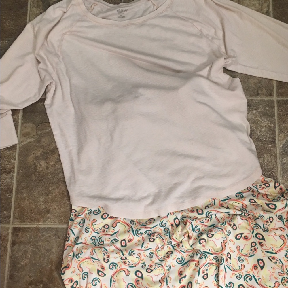 Light pink Mossimo 3/4 sleeve shirt
